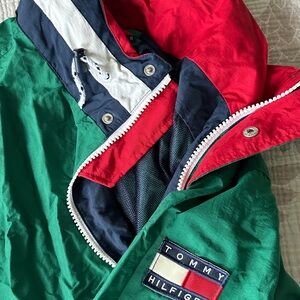 Tommy Hilfiger vintage Tricolor Raincoat - Red, Green, Navy